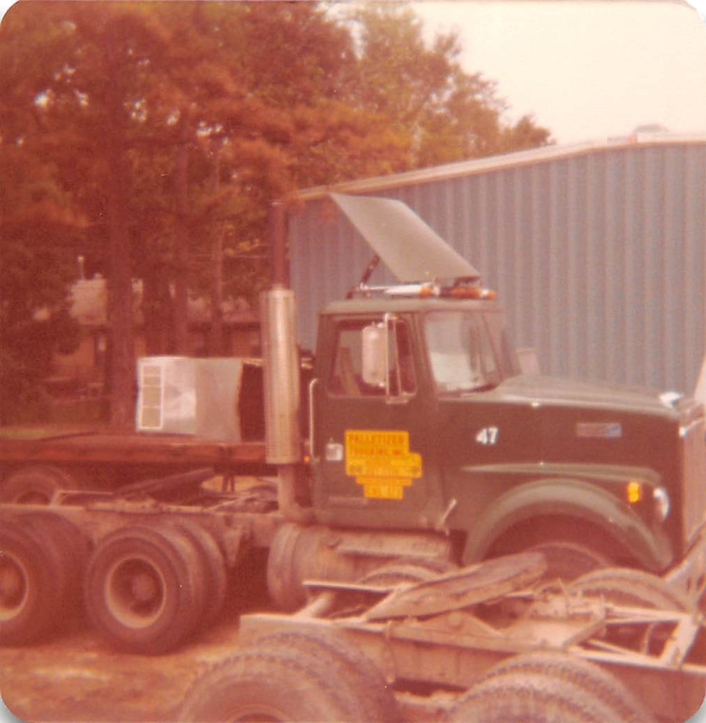 Early Palletized Trucking truck at the original Irvington terminal